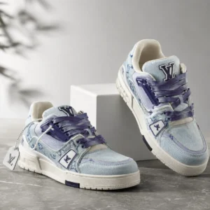 LV Trainer Sneaker | LP-146